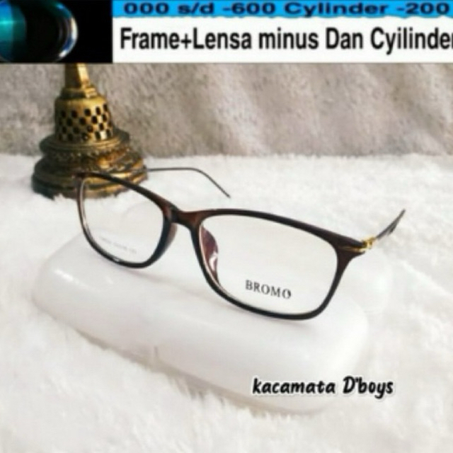 KACAMATA KOTAK BATANG TITANIUM LENSA UV SUPERSINC BISA NORMAL MINUS CYL