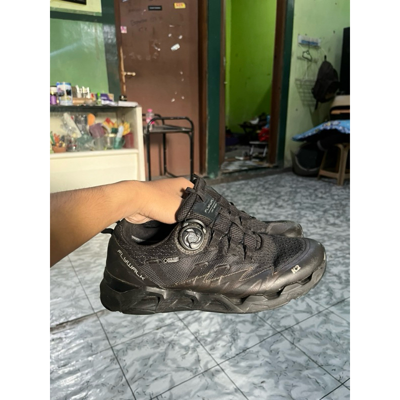 Sepatu K2 Flywalk Boa System