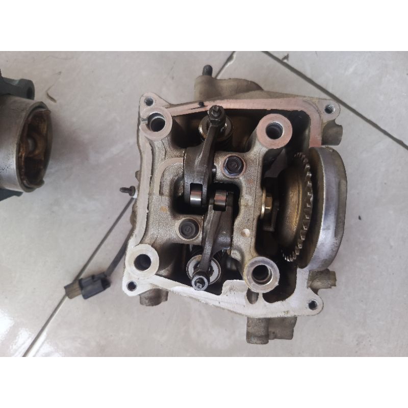 Head comp cilinder vario 150 k36 blok head head klep original copotan