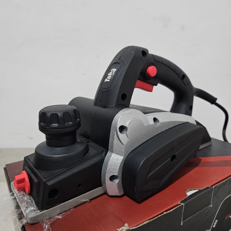 Mesin Ketam Serut Kayu Toho TH1306 Planer 600W Putra Inti