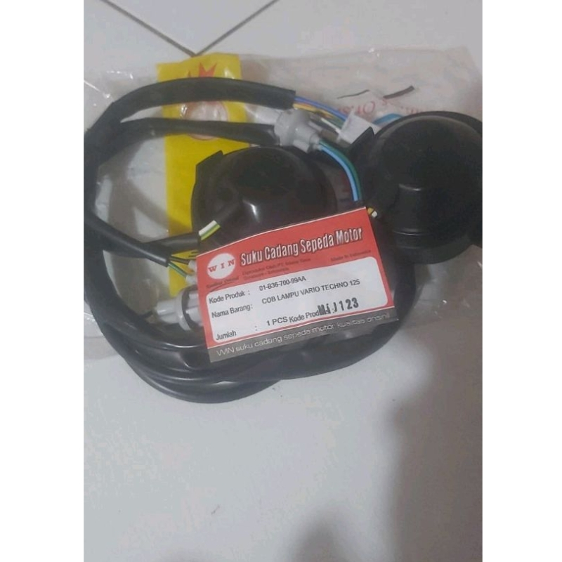 Fitting/peteng Lampu Vario techno 125/ Cob lampu vario techno 125/win