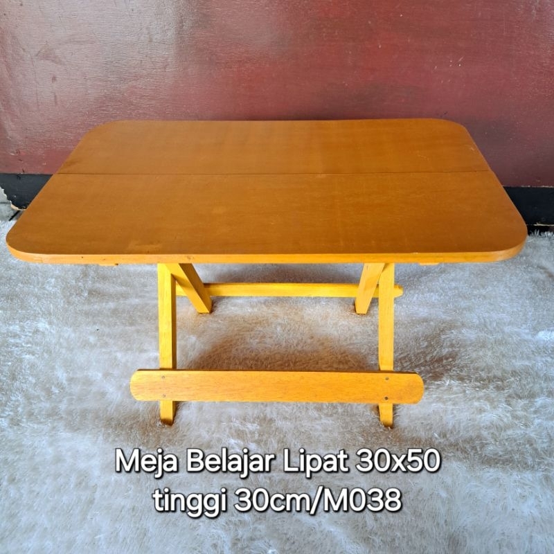 Meja Belajar Lipat Kayu Pinus/Mahoni 50cmx30cm Tinggi 30cm(M038)