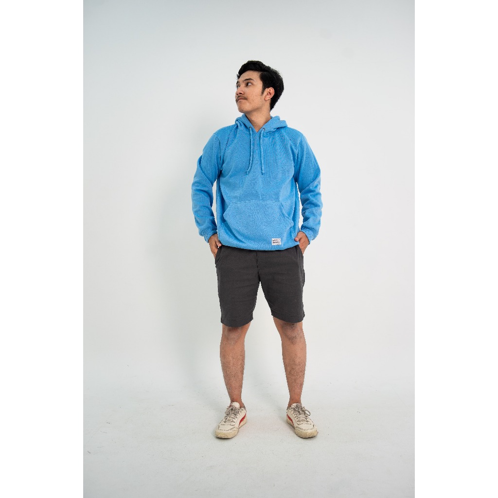 Hoodie Biru Muda
