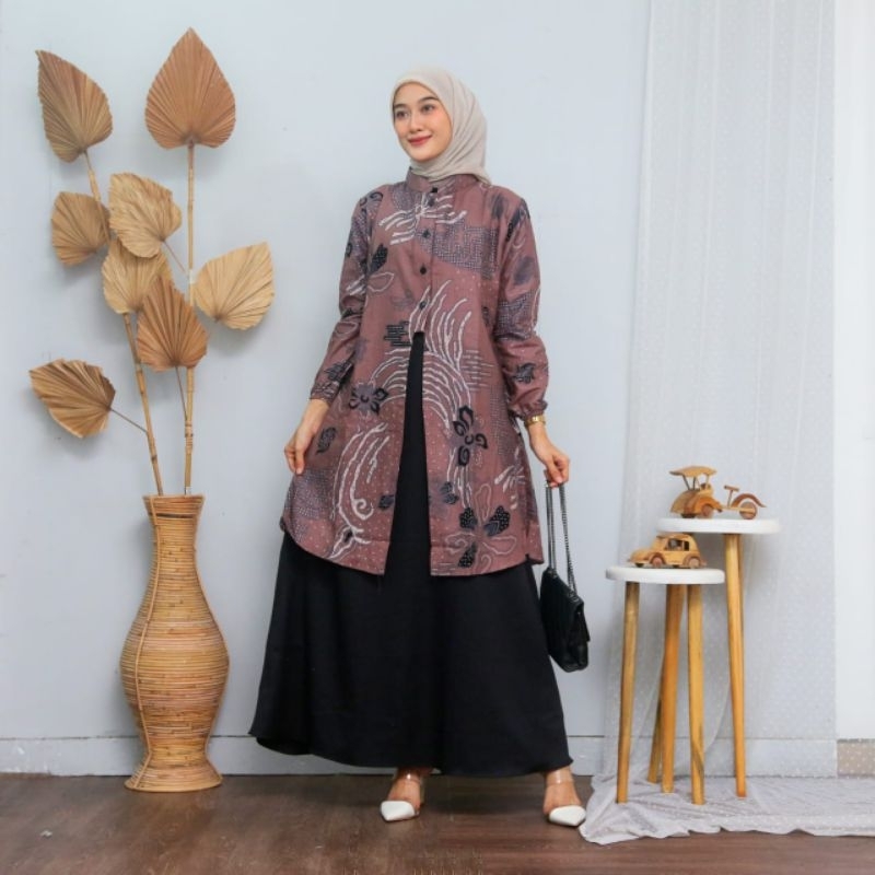 gamis batik wanita // gamis batik wanita moderen lengan panjang //gamis batik wanita moderen kombina