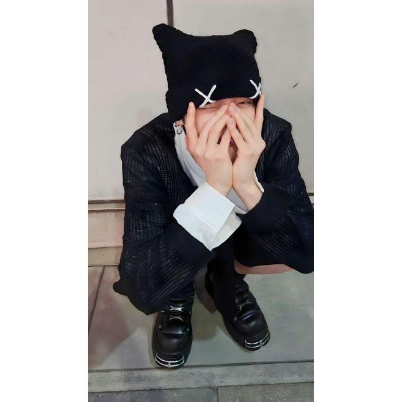 HANDMADE HUENINGKAI TXT BEANIE CAT HAT/TOMORROW X TOGETHER/HUENINGKAI CAT HAT/TOPI KUCING/CAT BEANIE