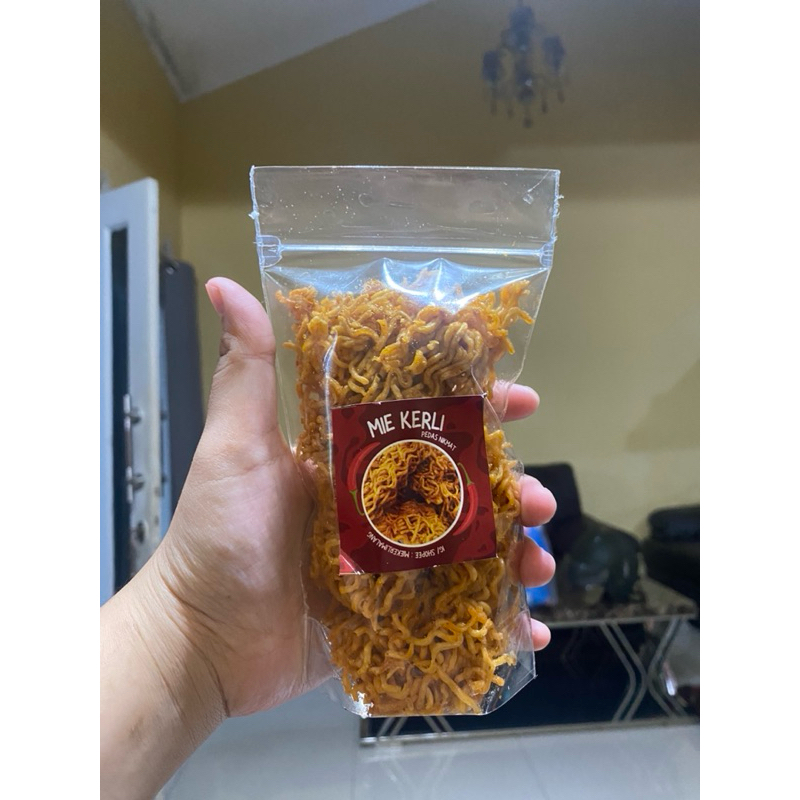 

Mie Keriting pedas Kiloan TERMURAH (Ekonomis) // Mie Kerli