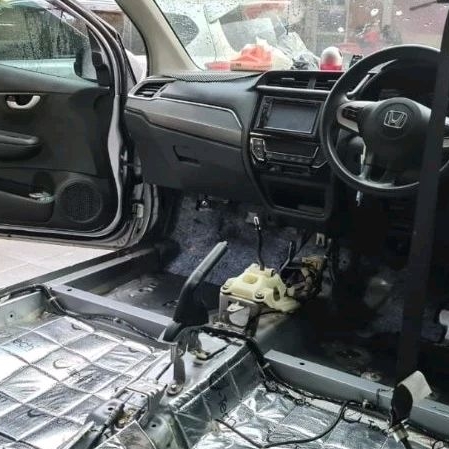 Honda BRV Peredam Suara Lantai Mobil
