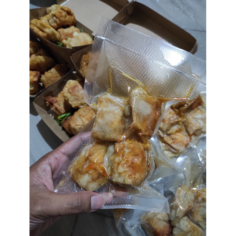 TAHU HUHAH BY BEEBIAEATS-Tahu huhah isi ayam suwir/pentol/jando/usus isi 5pcs