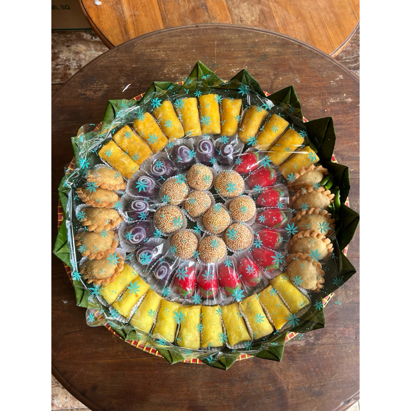 

Kue tampah, jajanan pasar kue mini