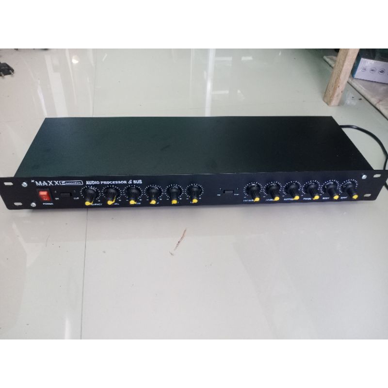 audio prosesor plus sub box super tebal