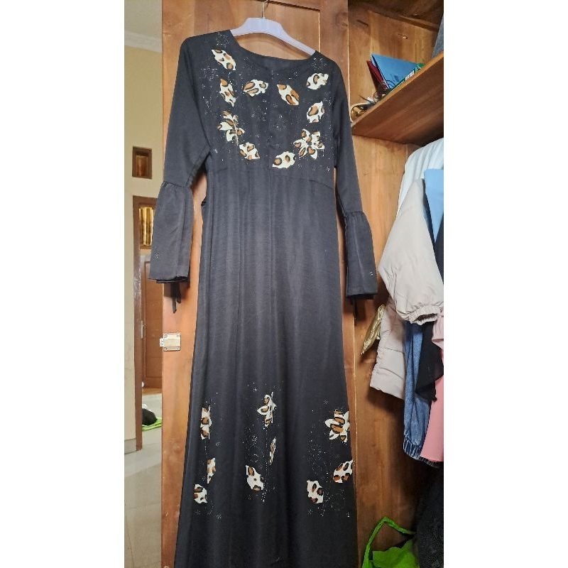 preloved gamis hitam