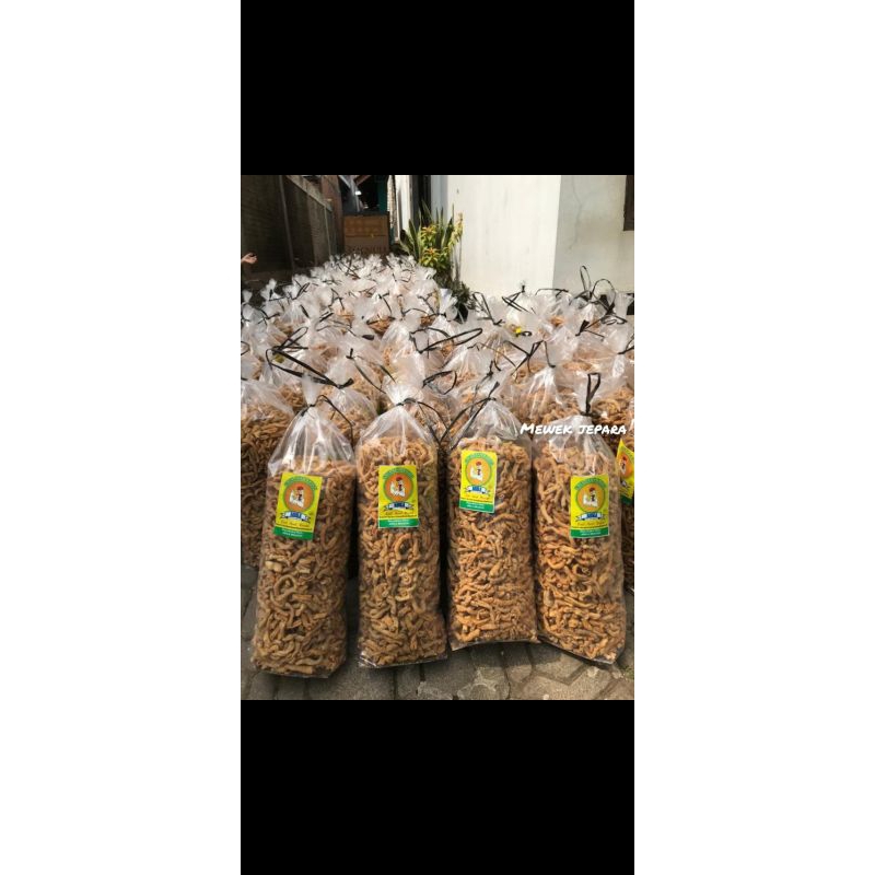 

KRIPIK USUS KRIUK GURIH ENYOIIII