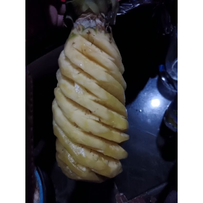 

Nanas Kupas 1pcs manis ada sedikit asem