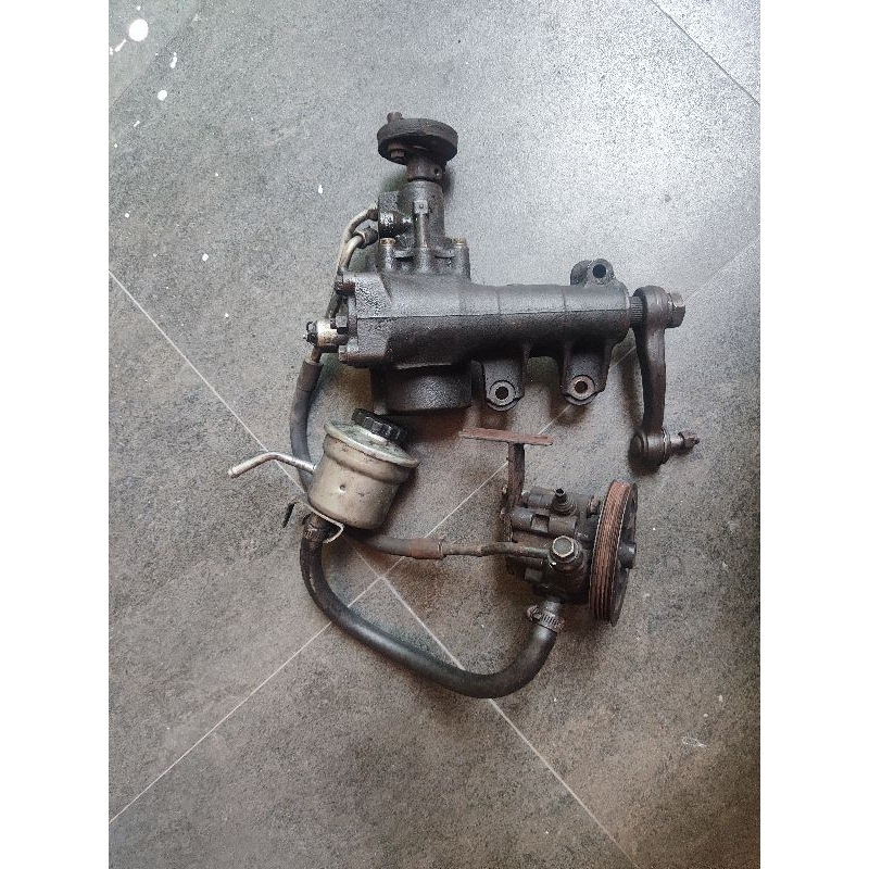 Power steering Toyota Crown