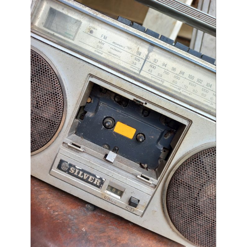 Radio Tape SILVER boombox nyala display jadul