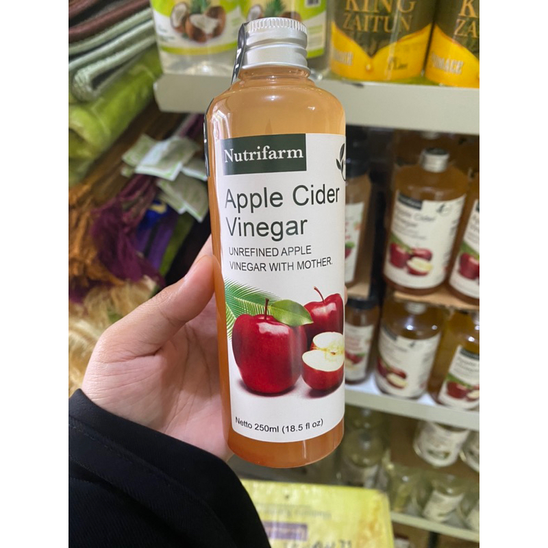 

(250 ml) cuka apel nutrifarm / cuka apel 250 ml / apple cider vinegar