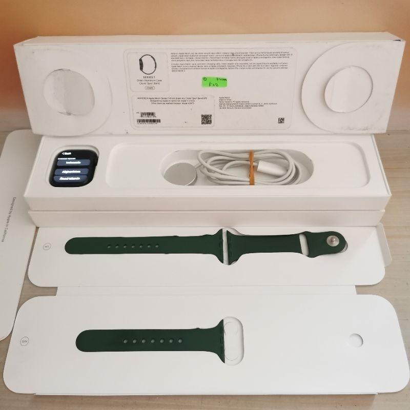 Apple Watch series 7 41mm Bekas - Mulus - Garansi Resmi Ibox - second