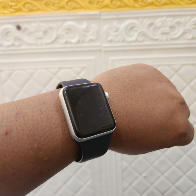 Apple Watch Series 3 42mm iBox