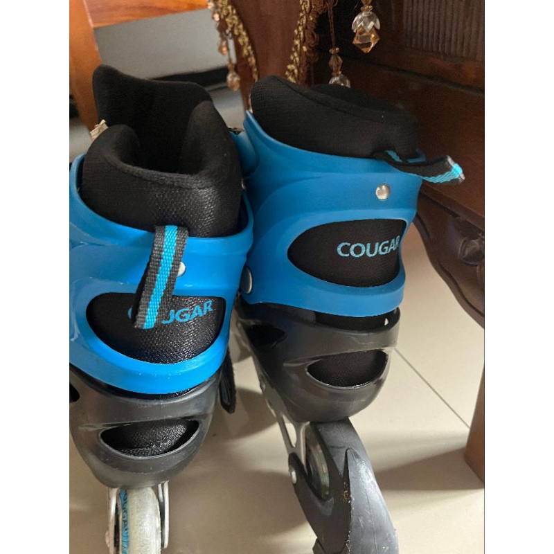 SEPATU RODA COUGAR