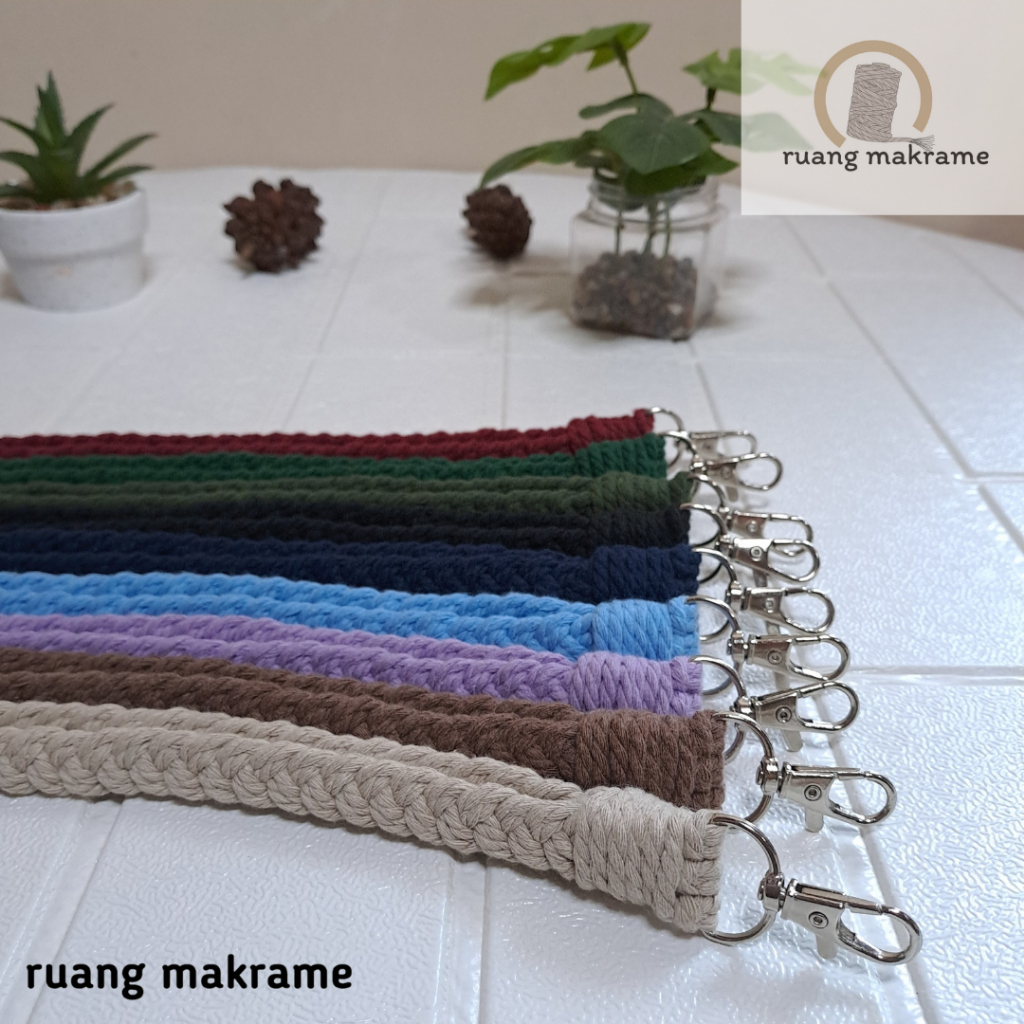 

makrame lanyard tali id card tali name tag tali kokarde ID card holder macrame holder tali gantungan flashdisk holder kunci mobil motor