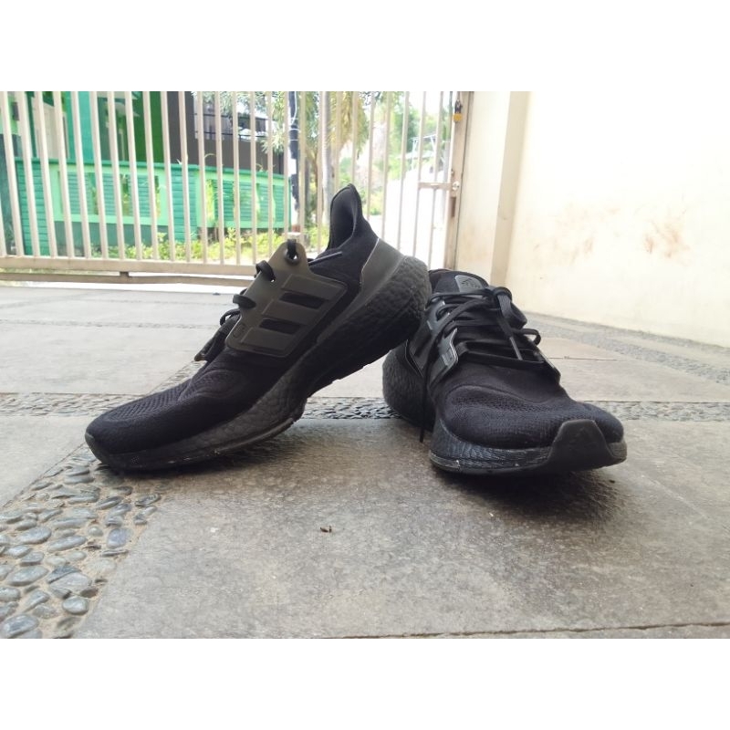 Adidas Ultraboost Light | Sepatu Adidas Ultraboost | Sepati Running Adidas | Original