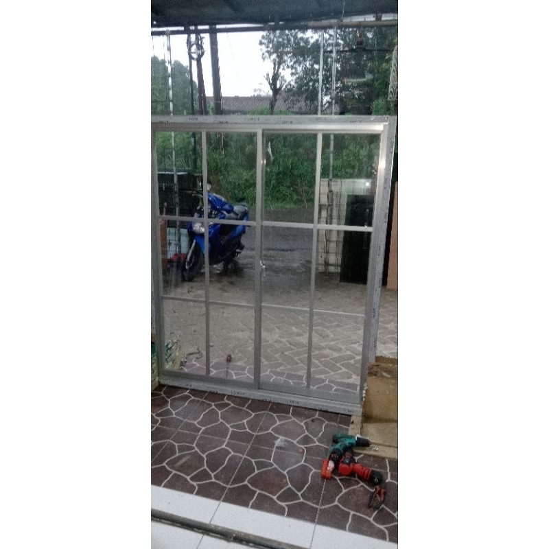 Jendela Aluminium L120 x T 180 3inci Model Pilihan Sleding Dan Swing Aluminium Ornamen