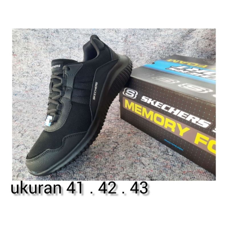 sepatu skechers original hitam polos sepatu skechers pria full black hitam