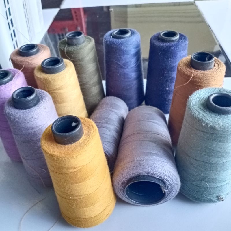 Benang jahit kiloan warna lengkap random 20/2 grade A perlengkapan menjahit