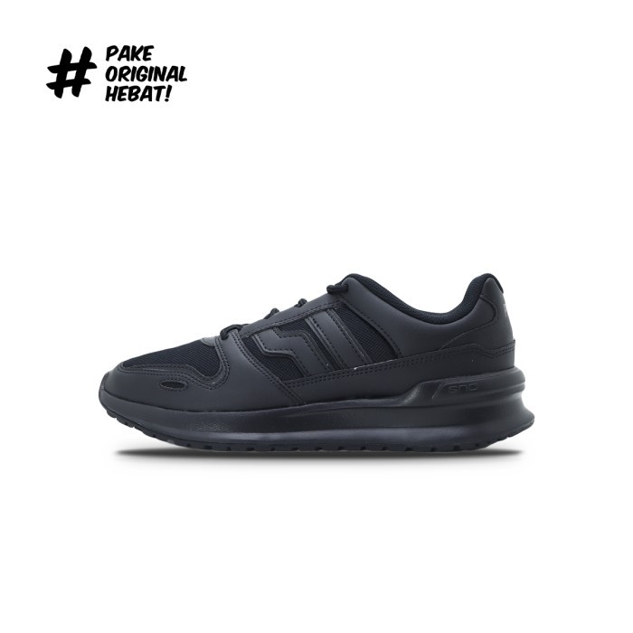 Sepatu Sneakers Piero Jogger 24 Core - Black/Black/Black