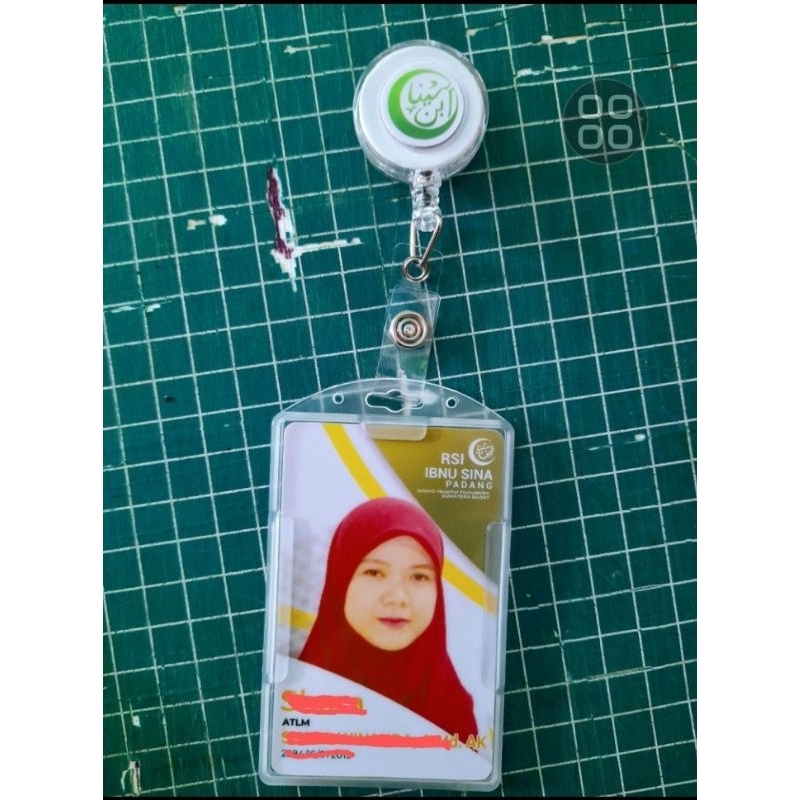

ID CARD + HOLDER + LOGO
