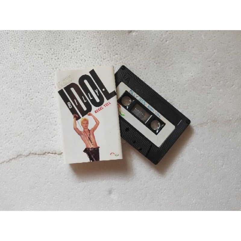 kaset pita new wave hard rock BILLY IDOL Rebel yell maxell