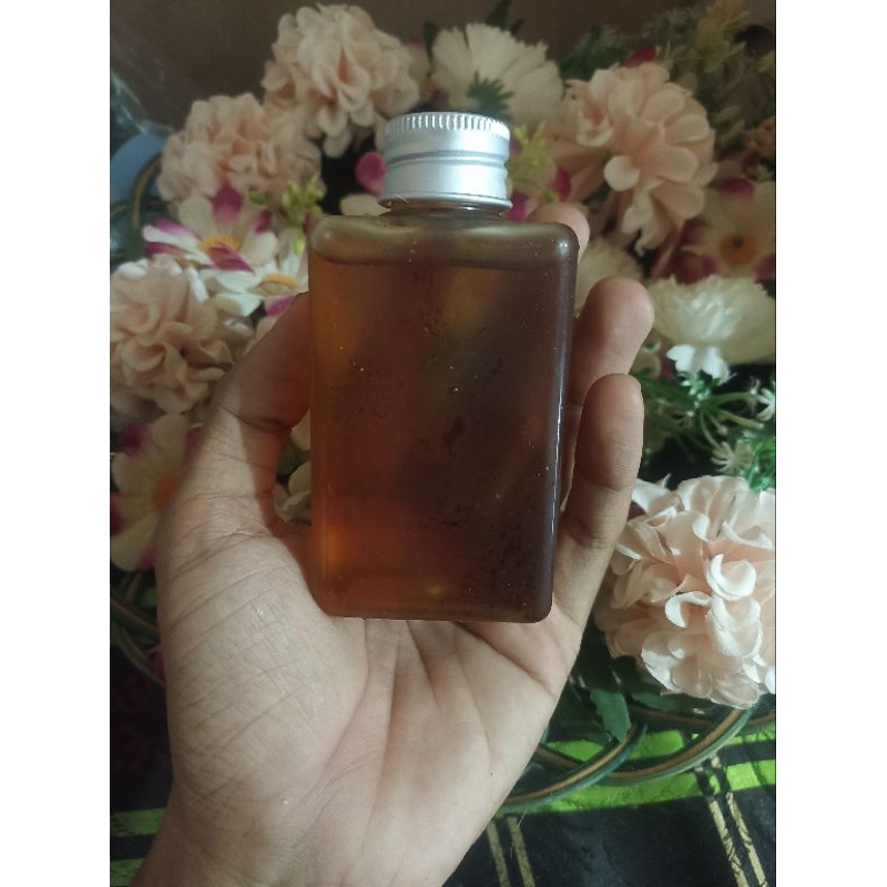 

Madu asli & alami 100ML cocok untuk kesehatan dan konsumsi