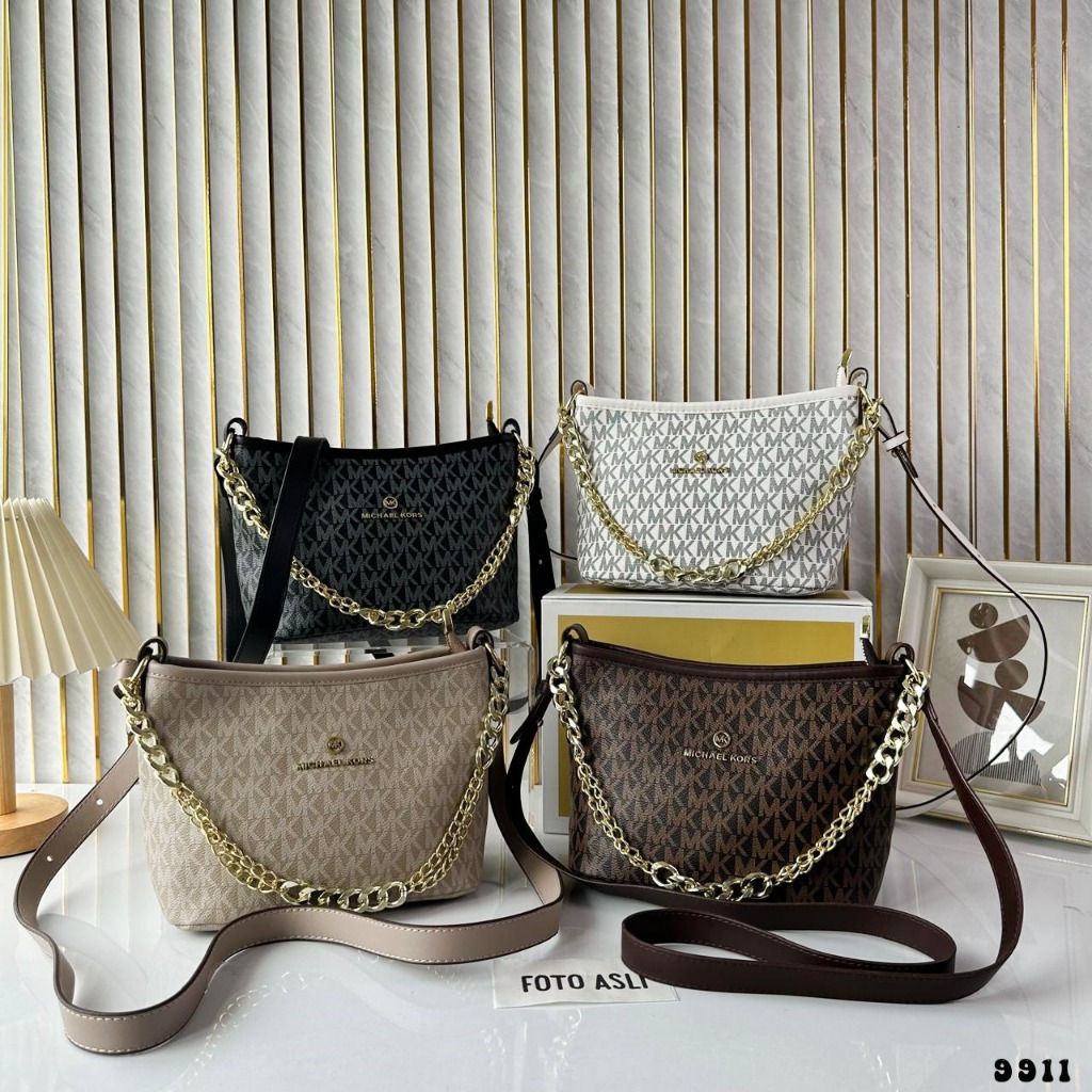 Tas Wanita  Signature Sling bag 9911(-Free kantong Kain+Bubblewrap)