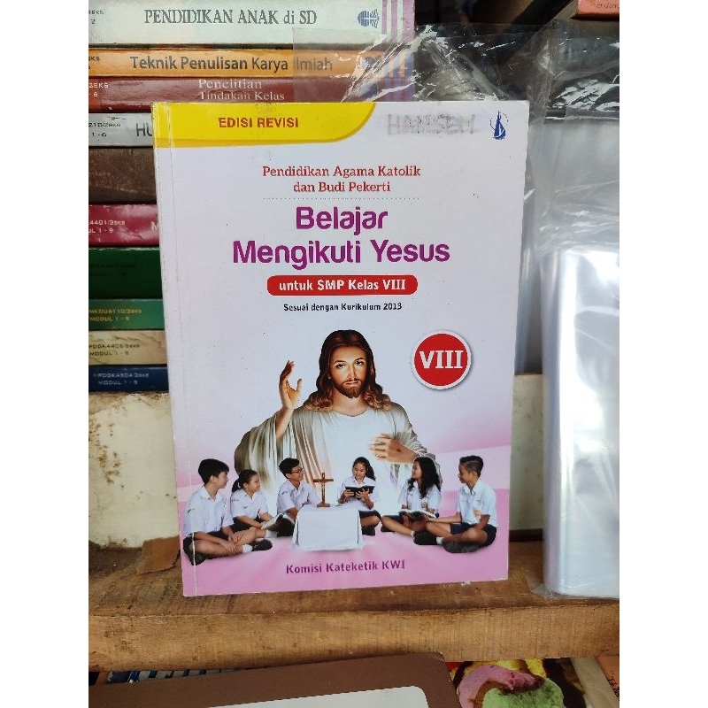 pendidikan agama Katolik. belajar mengikuti Yesus. kelas 2 SMP. Kanisius