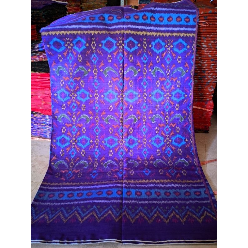 KAIN TENUN ENDEK MOTIF PALEMBANG BALI