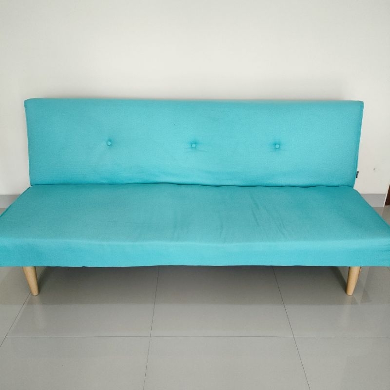 Harga Sofa Informa 3 Seater Terbaru Agt 2026 | BigGo Indonesia