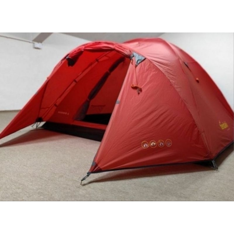 TENDAKI. TENDA BORNEO 4 / TENDA HY BORNEO 4 RED / TENDA COMPASS / TENDA ANTARES 4 KAPASITAS 4 ORANG
