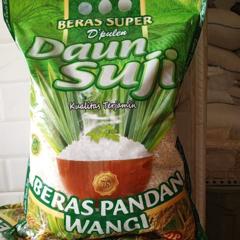 

Beras daun suji 5L