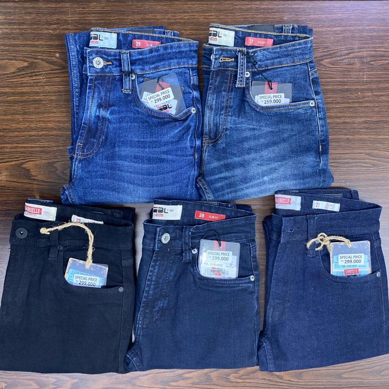 Koleksi GABRIELLE JEANS slim fit ramayana balikpapan