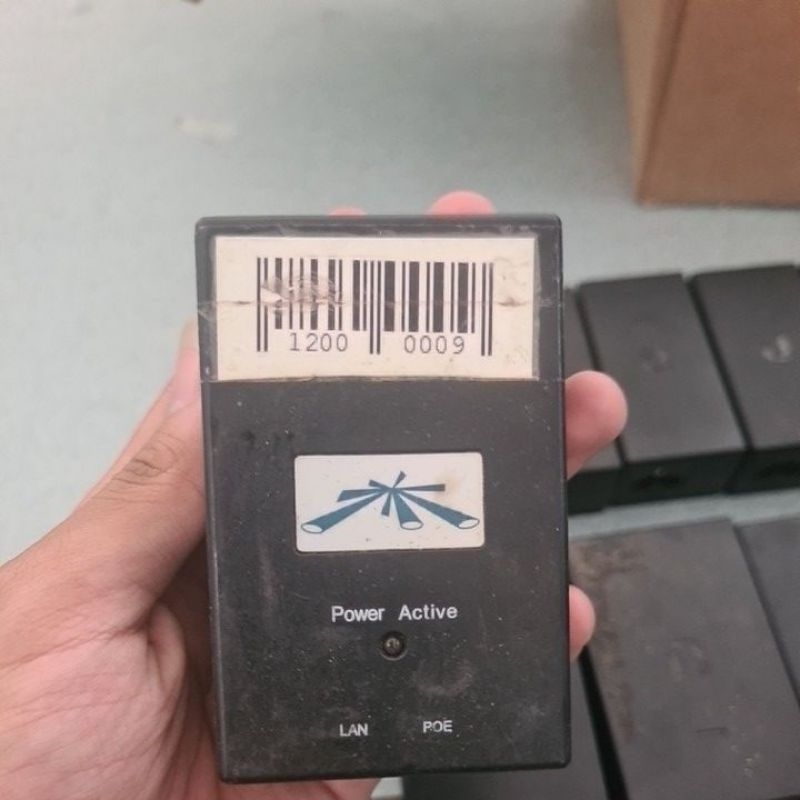ubiquity poe gp A150 080