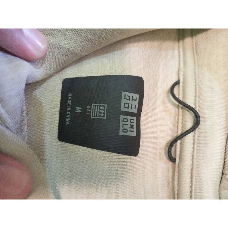 Uniqlo dry sweat scuba pullover hoodie