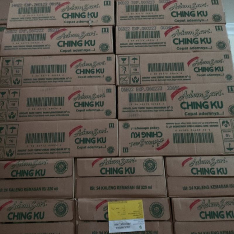 

ADEMSARI/ADEM SARI CHINGKU KALENG 320ML DUS ISI 24 KALENG PANAS DALAM