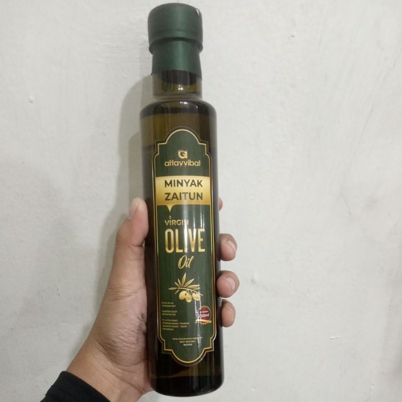 

Minyak Zaitun / Extra Virgin Oil Attayyibat 250ml