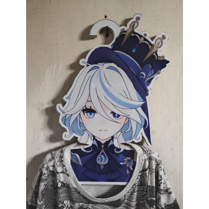 Hanger Baju - Furina karakter genshin impact