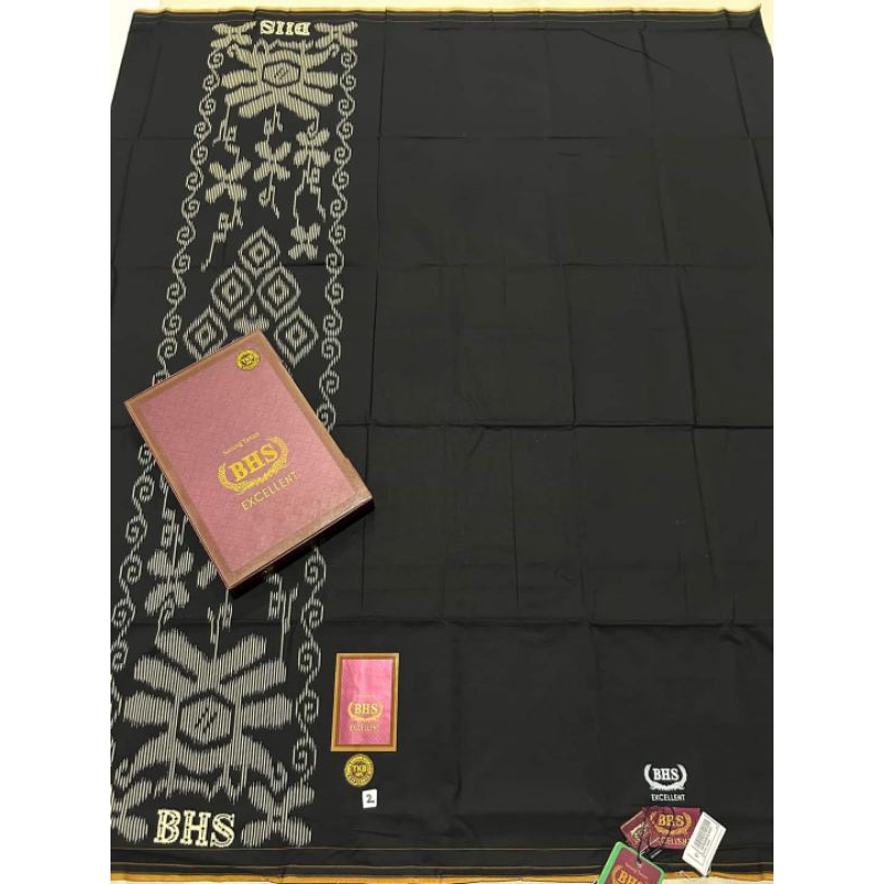 SARUNG BHS TKB POLOS WARNA HITAM  EXCELLENT GOLD