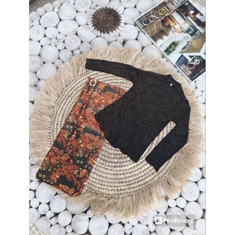 Kebaya Bali Lengan Panjang / Kebaya Bali Hitam / Kebaya Kediri / Kebaya / Kebaya Modern / Kebaya Ele