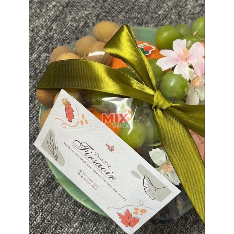 

Parcel Buah Tatakan Piring Kaca