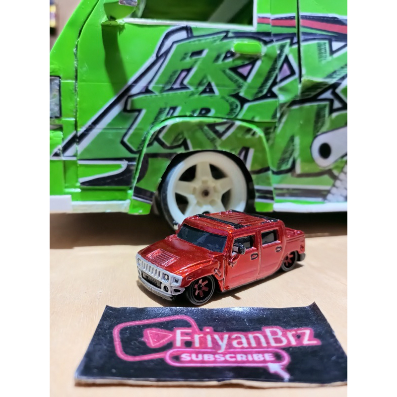 Diecast Maisto 1/64 Hummer H2 pickup double cabin custom loose