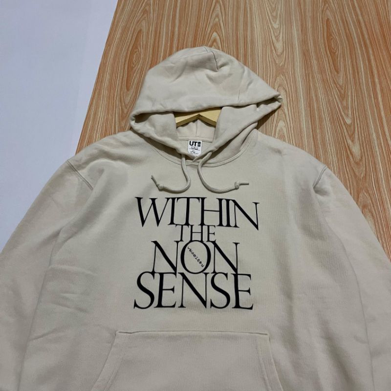 Hoodie Uniqlo collab X Gen Hoshino