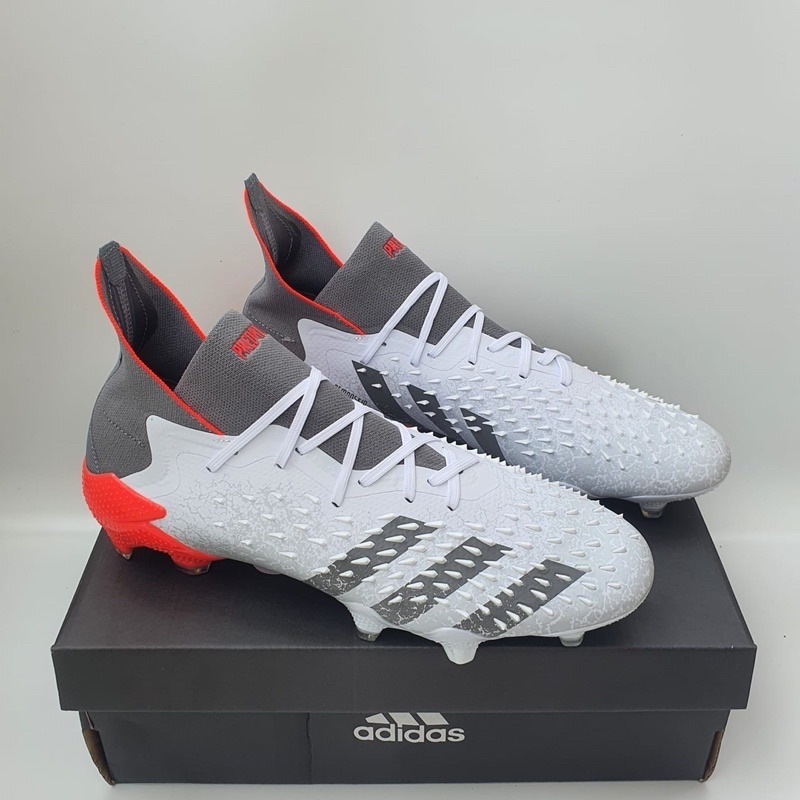 Sepatu Bola Adidas Predator Freak .1 High Grey Red